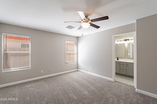 Building Photo - 4545 N 67th Ave