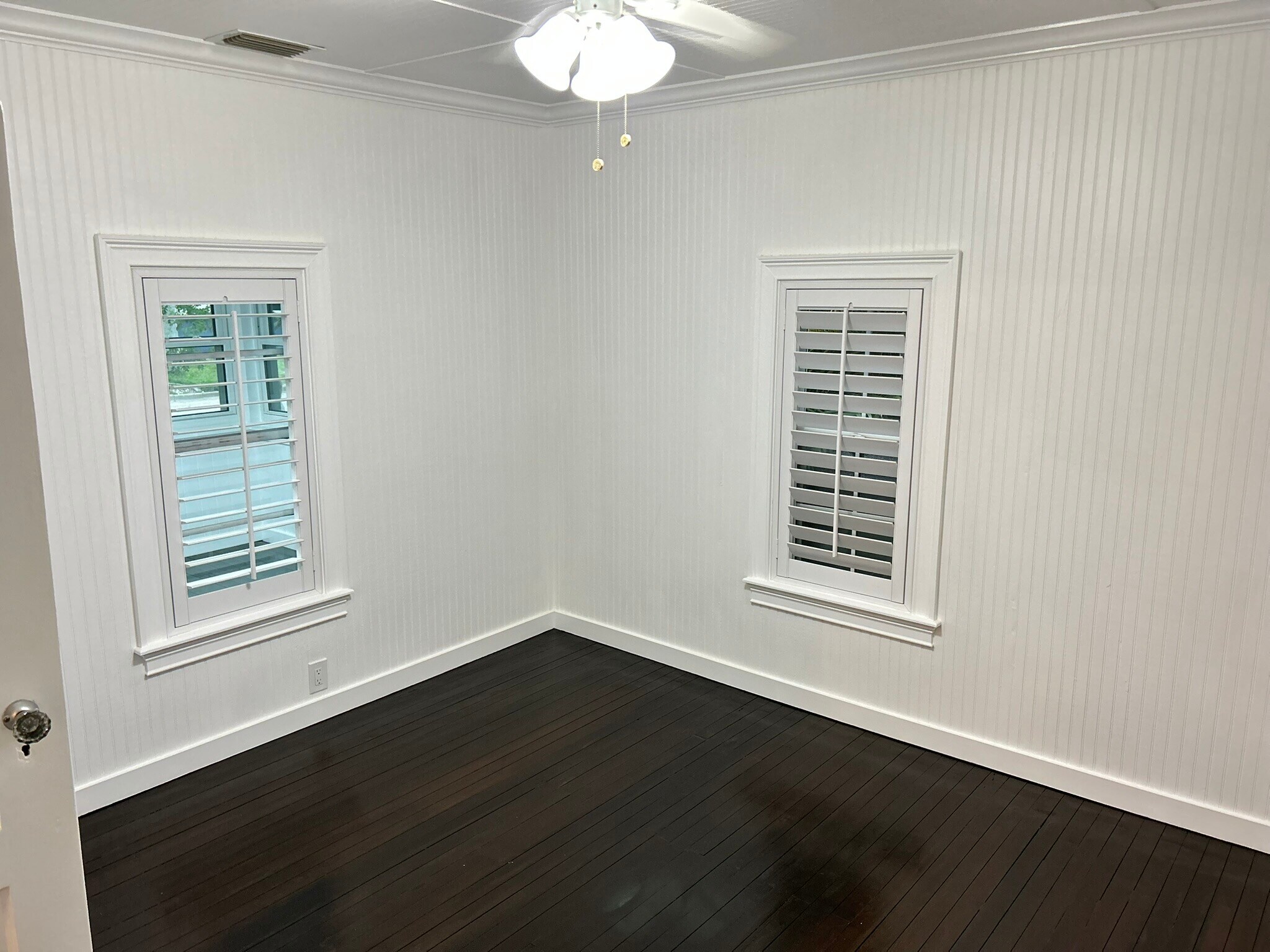 Building Photo - 221 Durrance St