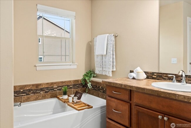 Building Photo - 3BD/2.5BTH Modern Townhouse in Greekbrooke II Community for Lease!