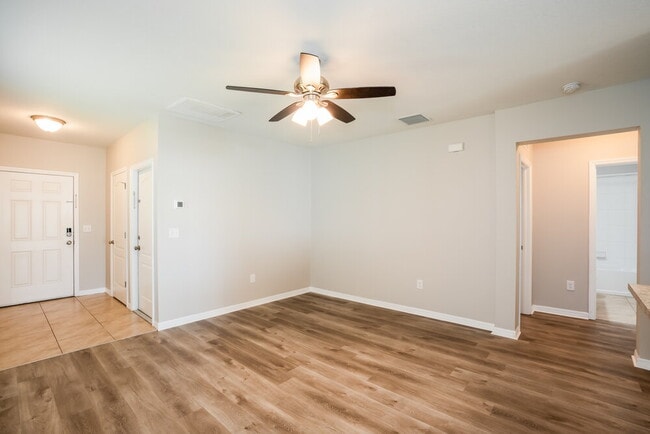 Building Photo - 14427 Haddon Mist Dr