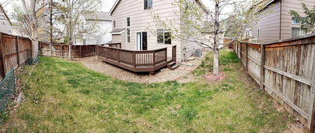 Building Photo - 10449 Hollyhock Court