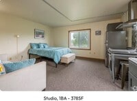 Building Photo - 605 Chase Blvd