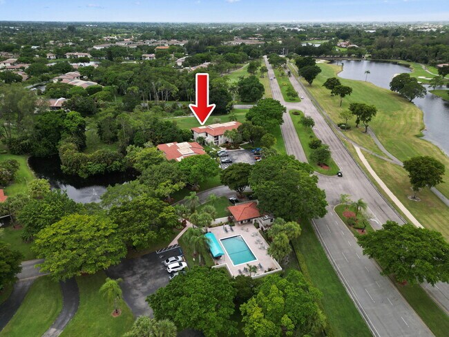 Building Photo - 21669 Tall Palm Cir