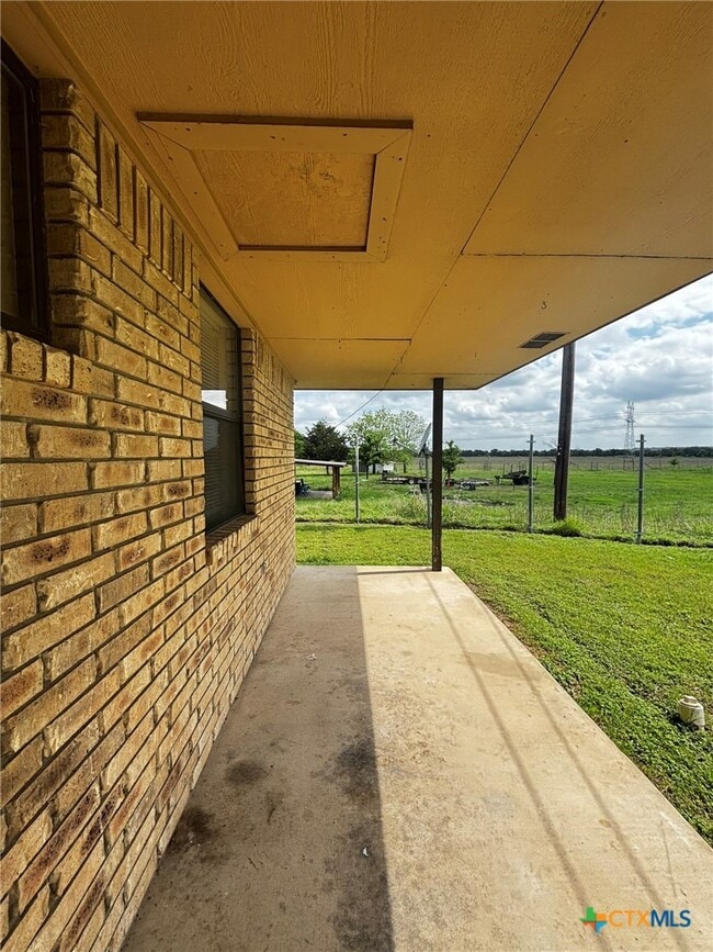 Building Photo - 434 County Rd 4616