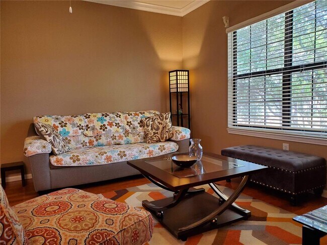 Building Photo - 2141 Portofino Pl