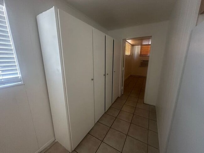 Building Photo - Cozy 1 Bed 1 Bath available in Scottsdale