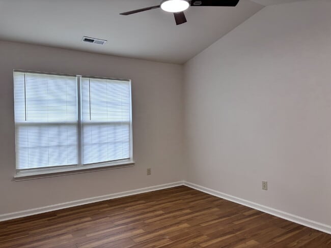Building Photo - 8024 River Gold Ln