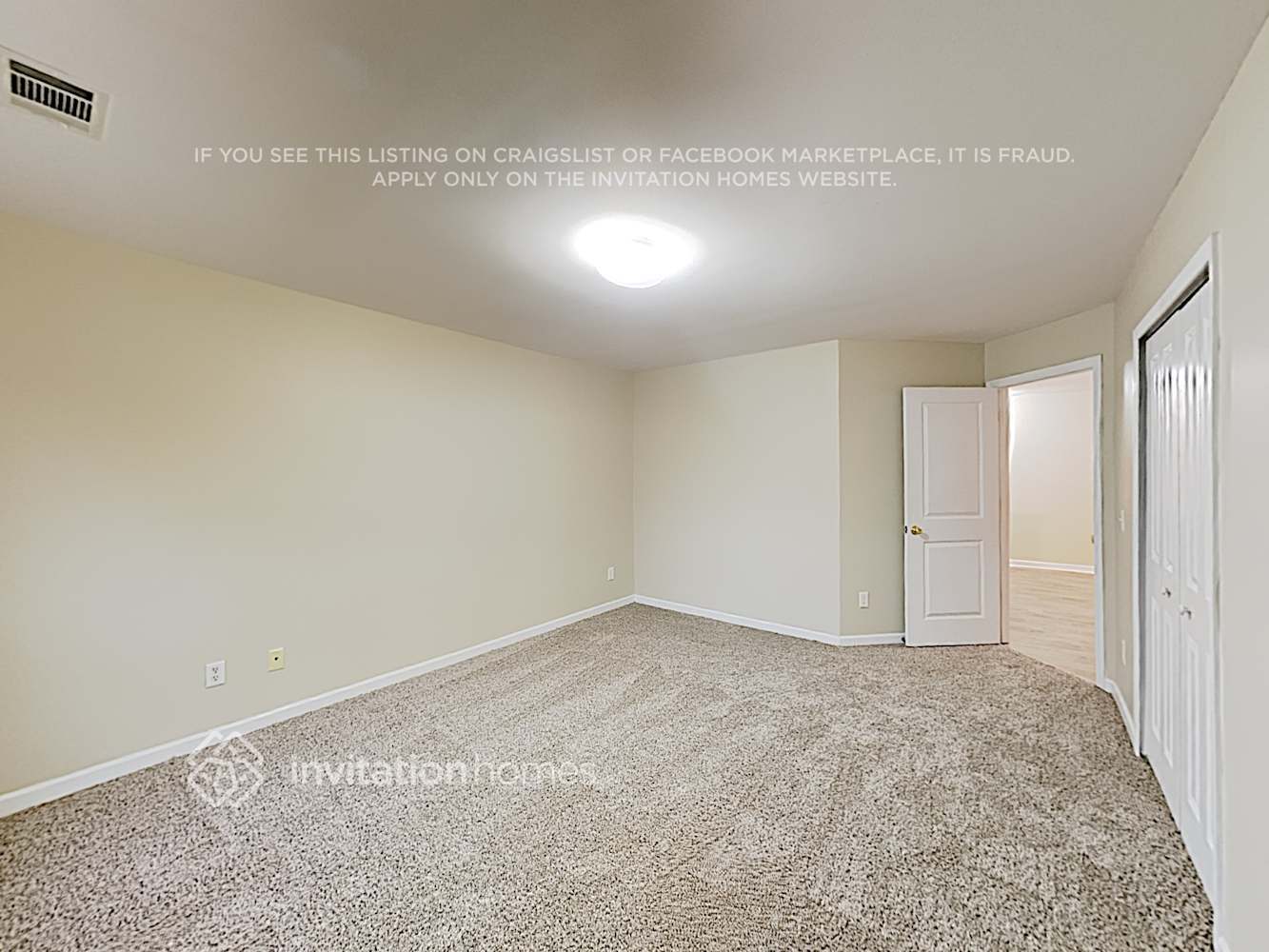 Building Photo - 2521 Mockingbird Ln