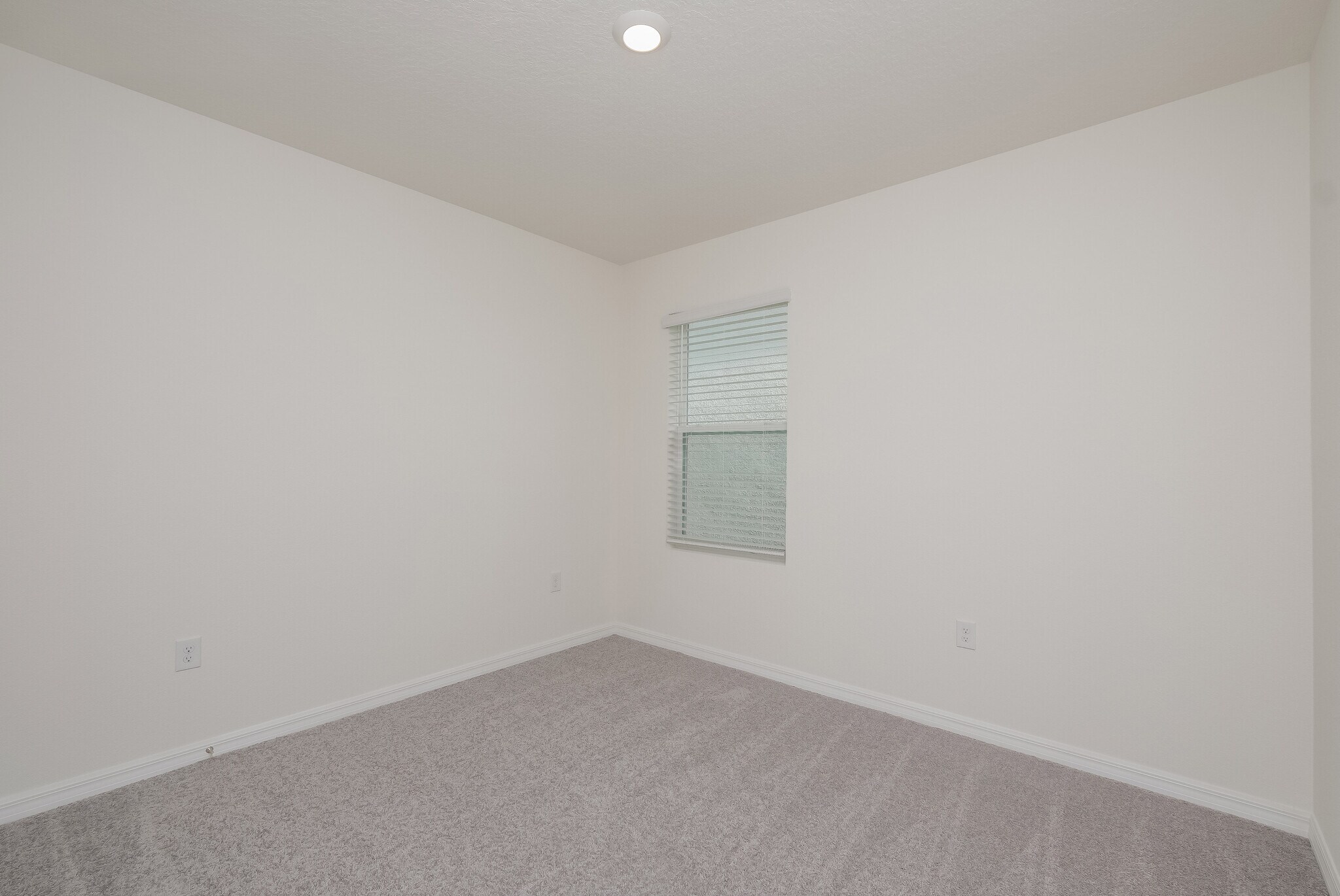 Building Photo - 15517 Black Pepper Ln