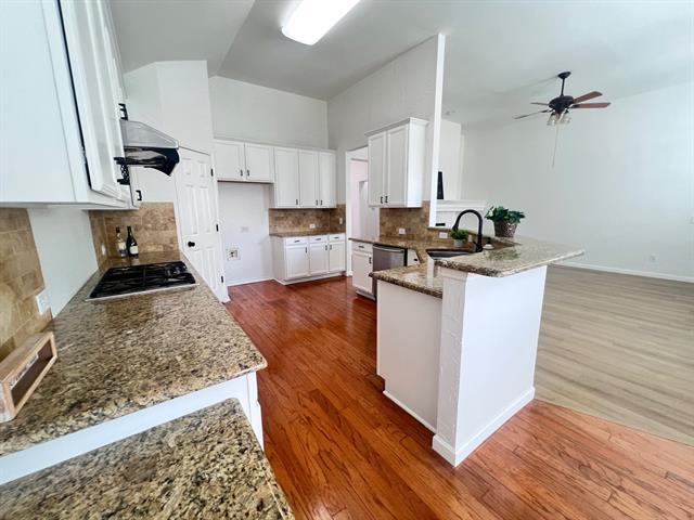 Building Photo - 9905 Ashmont Dr