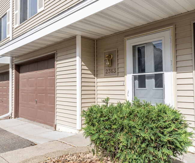 Building Photo - 2363 Dorland Ln E