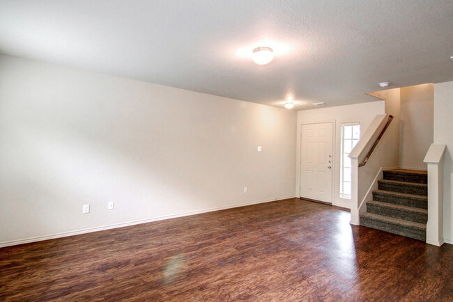 Building Photo - Aspen Park West - 2818 Aspen Meadow, San A...