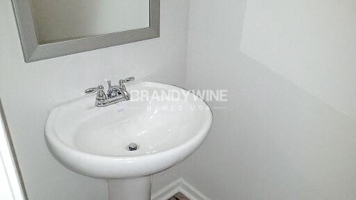 Building Photo - 1930 Old Dogwood