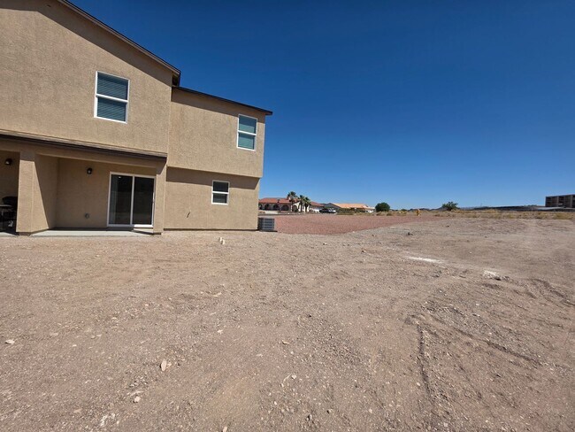 Building Photo - 3432 Sunbeam Dr