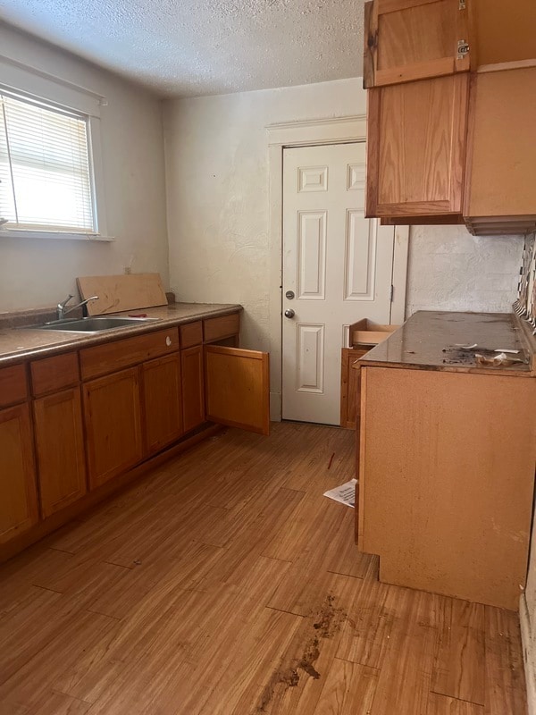 Building Photo - 8836 Ramona Ave