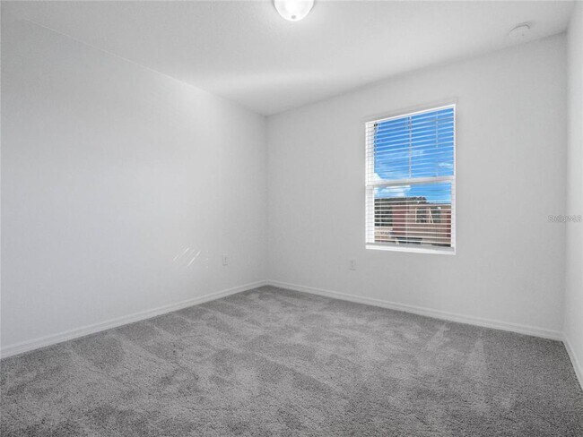 Building Photo - 130 Mandovi St
