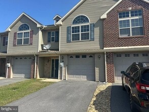 Building Photo - 250 Meriweather Dr
