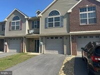 Building Photo - 250 Meriweather Dr