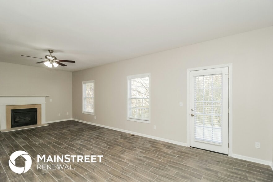 Building Photo - 4090 Brightmore Dr