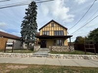 Building Photo - 504 Broadway