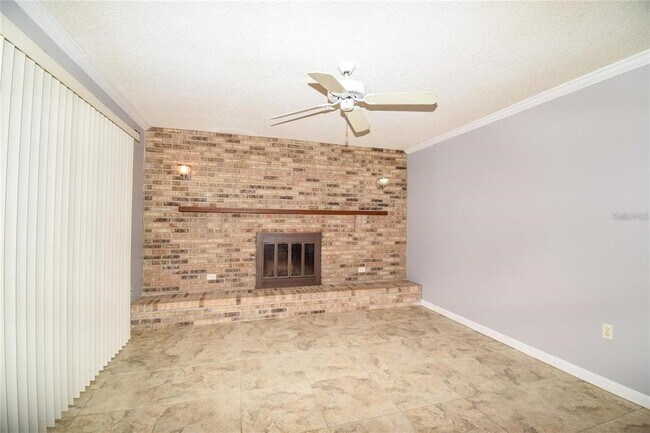 Building Photo - 2069 Country Meadows Ln
