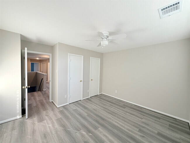 Building Photo - 5730 Landon Creek Ln