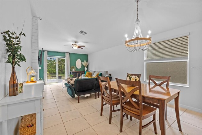 Building Photo - 5554 Blue Azure Dr