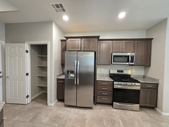 Building Photo - Corner Lot in Southwest Las Vegas