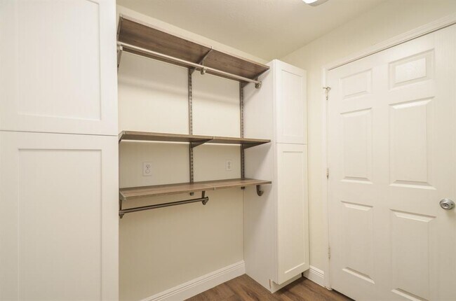 Building Photo - 21527 Black Opal Ln