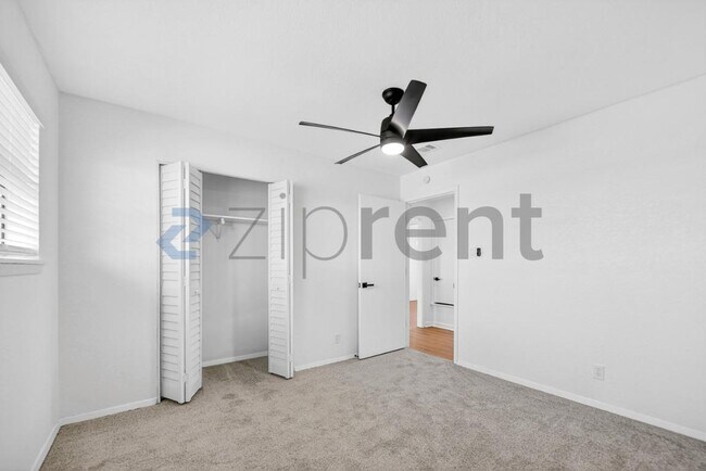 Building Photo - 2404 TX-289