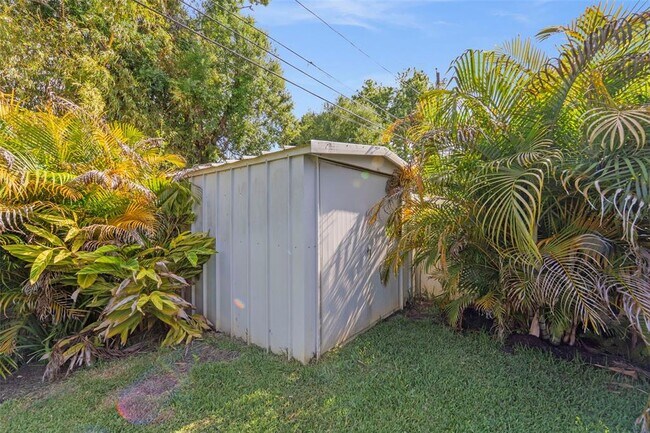 Building Photo - 967 49th Ave N