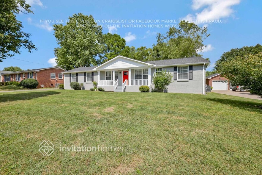 Primary Photo - 533 Augusta Dr