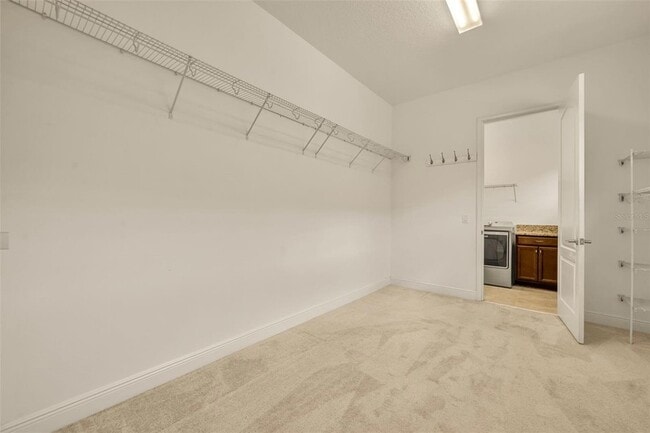 Building Photo - 14078 Alafaya Oak Bnd