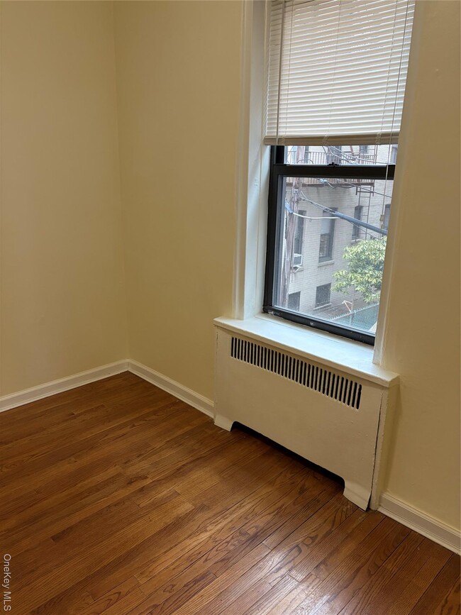 Building Photo - 30-06 29th St