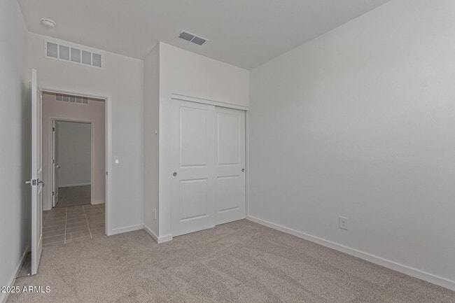 Building Photo - 7428 E Cozy Cottage Ln