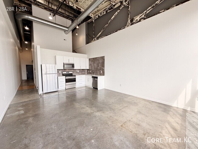 Building Photo - 1180 E 30th St