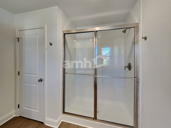 Building Photo - 212 Argea Dr