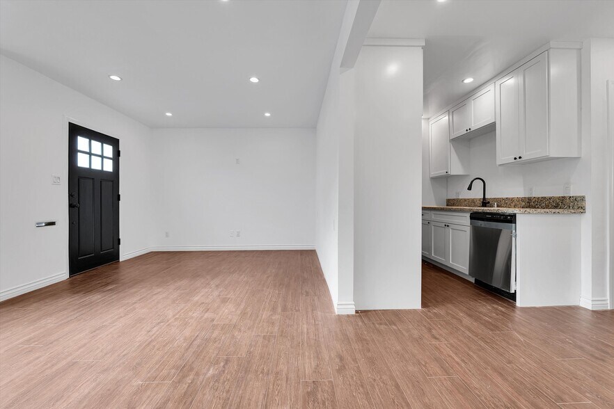 Building Photo - 4078 Alla Rd