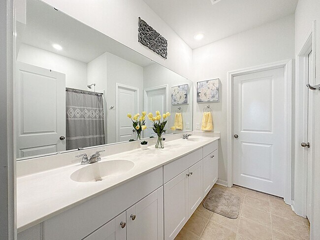 Building Photo - Spacious 5 Bedroom Home in West Ashley – P...