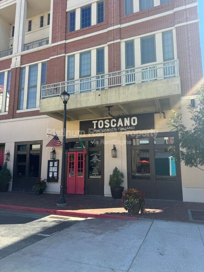 Building Photo - 264 19th St NW