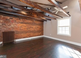 1st Bedroom - 1038 N Leithgow St