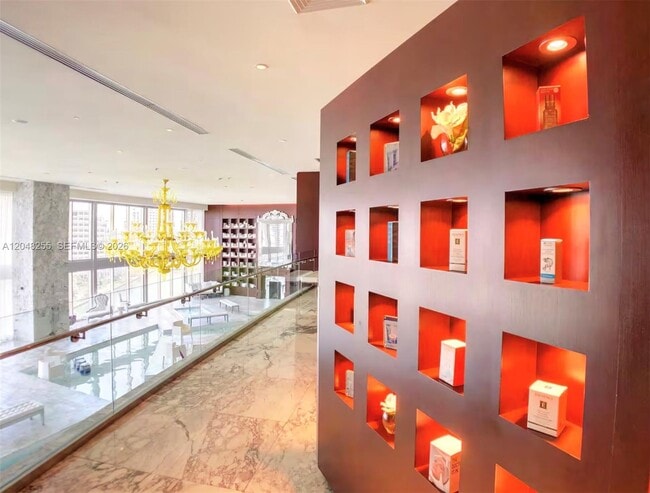 Building Photo - 485 Brickell Ave