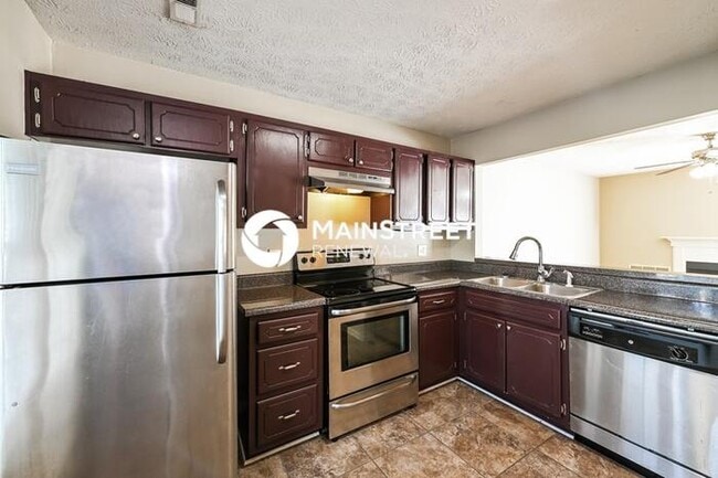Building Photo - 2 Bedroom Pet-Friendly Home in Conyers, GA...