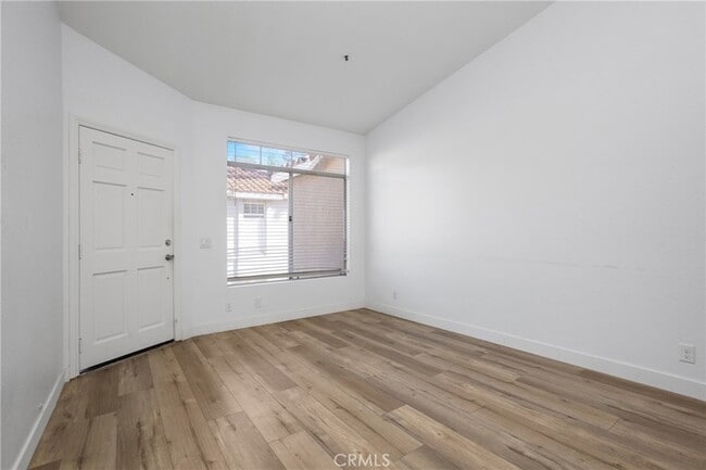 Building Photo - 65 Whippoorwill Ln