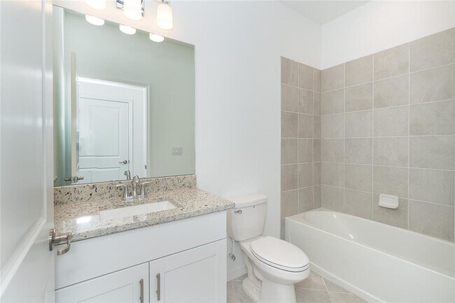 Building Photo - 1745 Saddlewood Cir