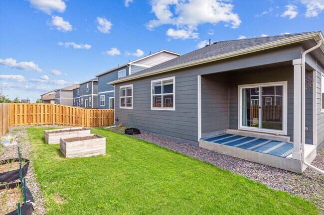 Building Photo - Fantastic 4-Bed, 2-Bath Ranch Style Home i...