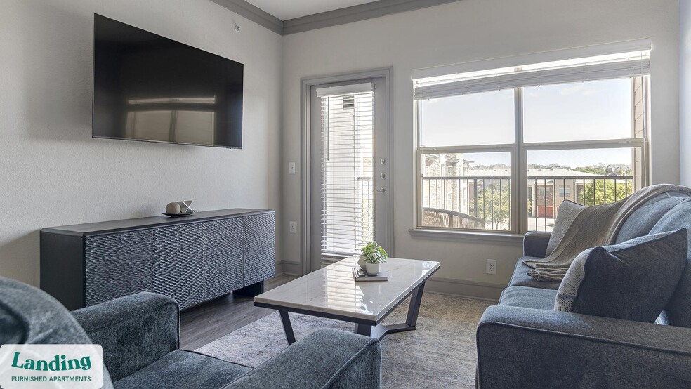 Building Photo - 6300 F 423