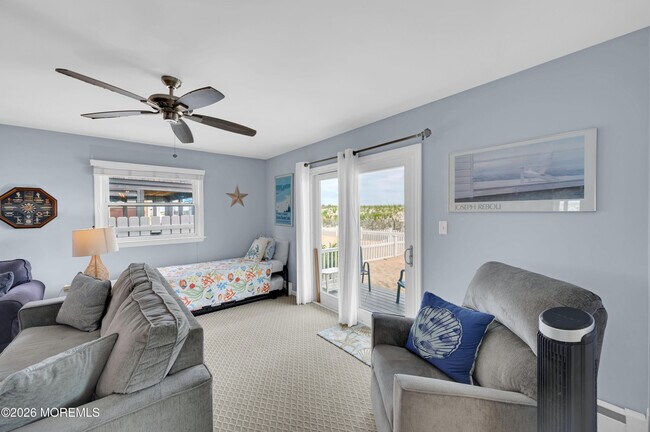 Building Photo - 804 Oceanfront