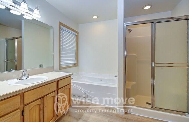 Building Photo - At Home in East Vancouver- 1/2 off First Month!