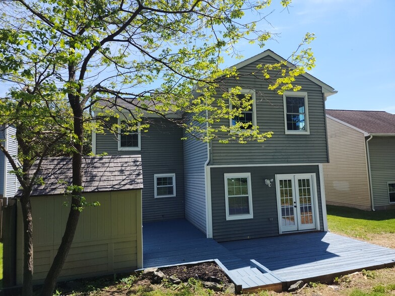 Building Photo - 1206 Caldwell Ct S